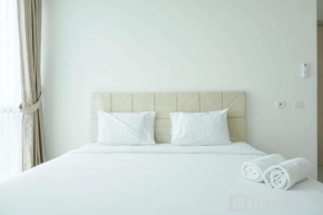 Spacious and Nice 2BR at Hillcrest House Apartment By Travelio